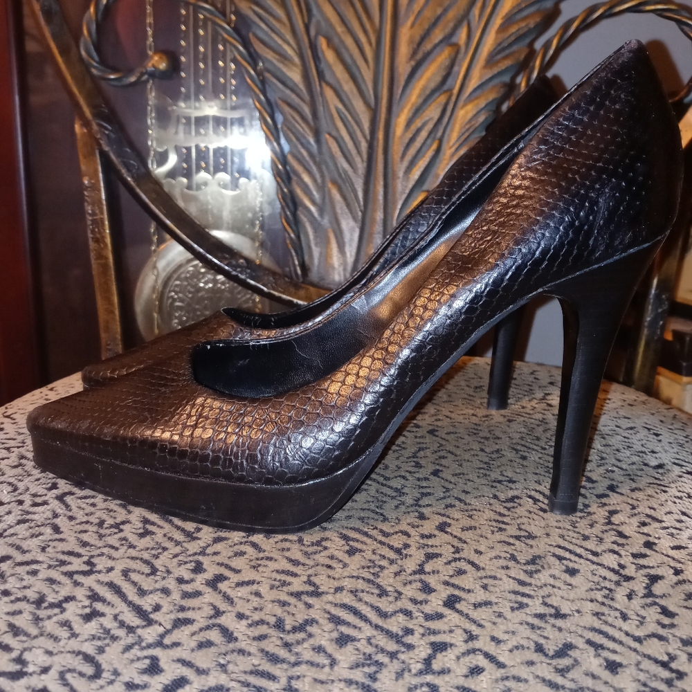 Ladies heels